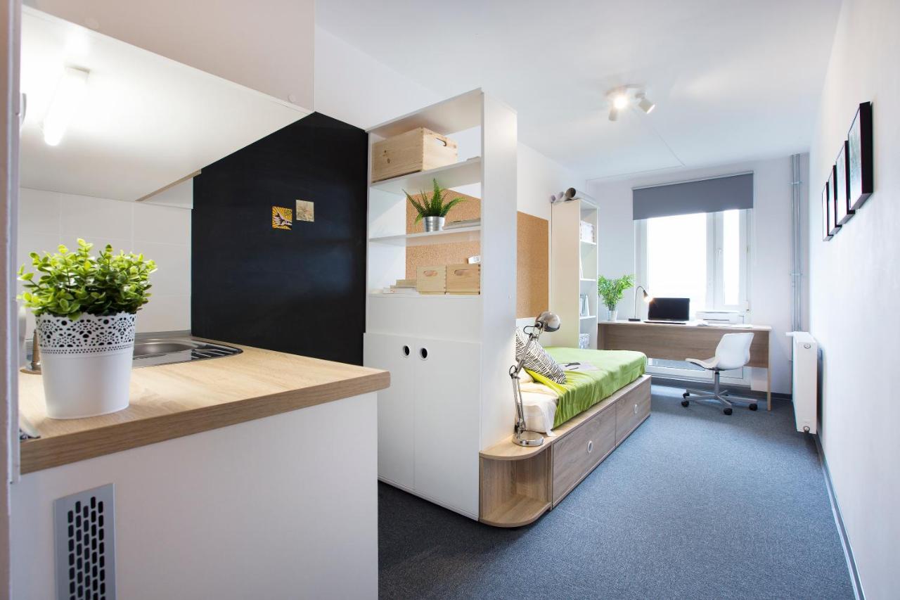 Chillout Dorm Poznan Aparthotel Exterior foto
