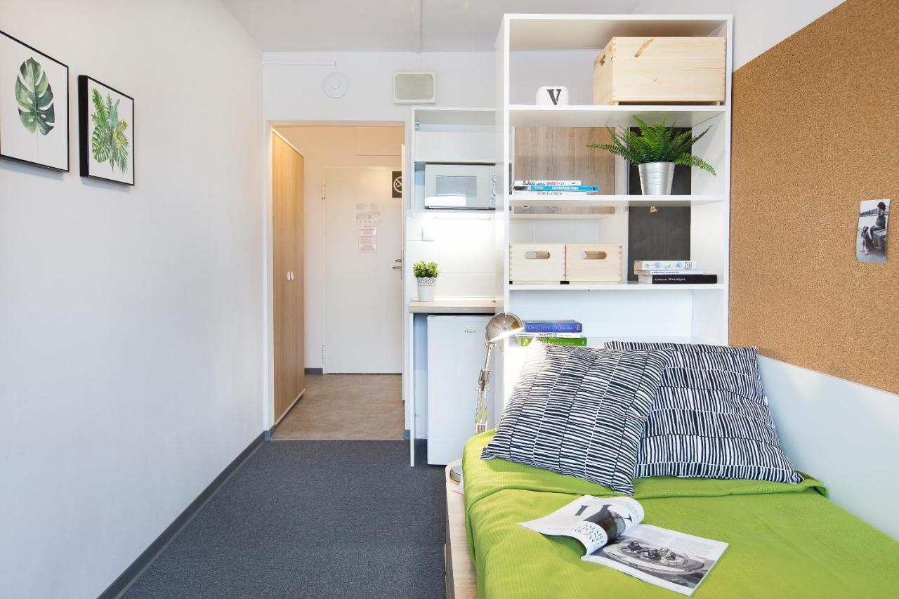 Chillout Dorm Poznan Aparthotel Exterior foto